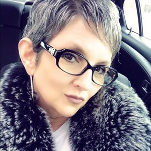 Meet your Posher, Tammy jo